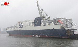 Atlantic Sea der Rederei ACL am 12.8.16 das erste mal in Hamburg am Unikai