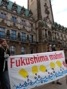 2024.03.09_HH_FukushimaDemo Anschlusskundgebung Rathausplatz
