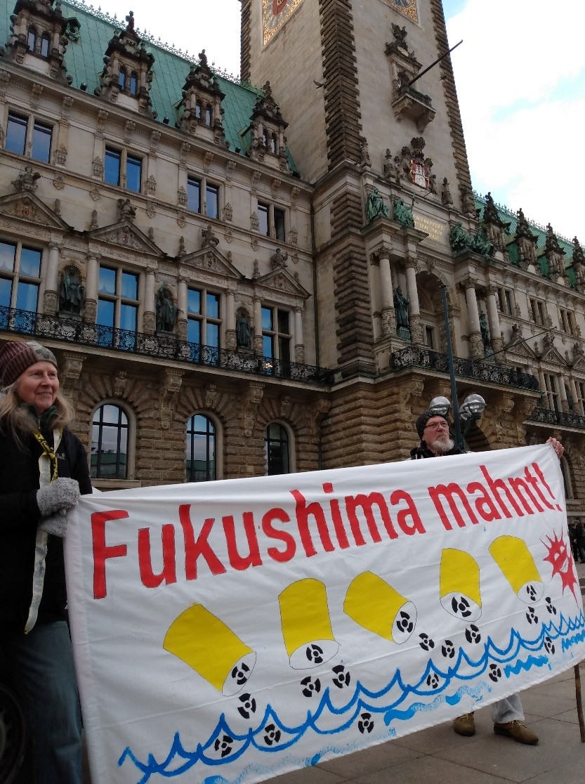 2024.03.09_HH_FukushimaDemo Anschlusskundgebung Rathausplatz
