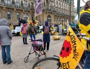 2024.03.09_HH_FukushimaDemo Anschlusskundgebung Rathausplatz