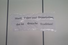 Plakat in einem Seminarraum